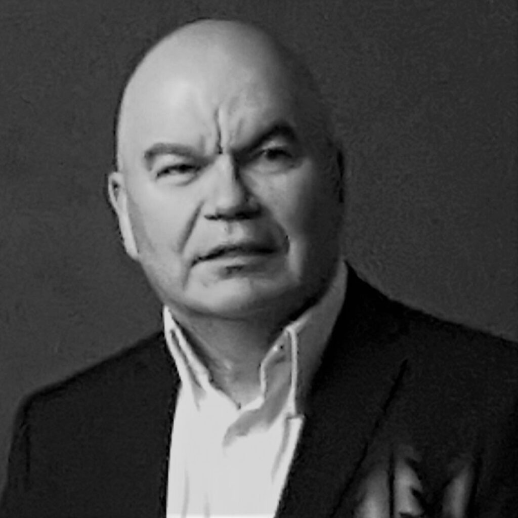 Sim’oogit Saa Bax|Dr. Patrick Stewart